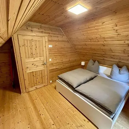 Vakantiehuis 2 - Anett Pollok